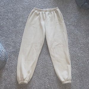 Prettylittlething beige women’s sweatpants size 12